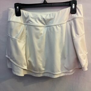 Athleta women’s pull on tennis  skort medium